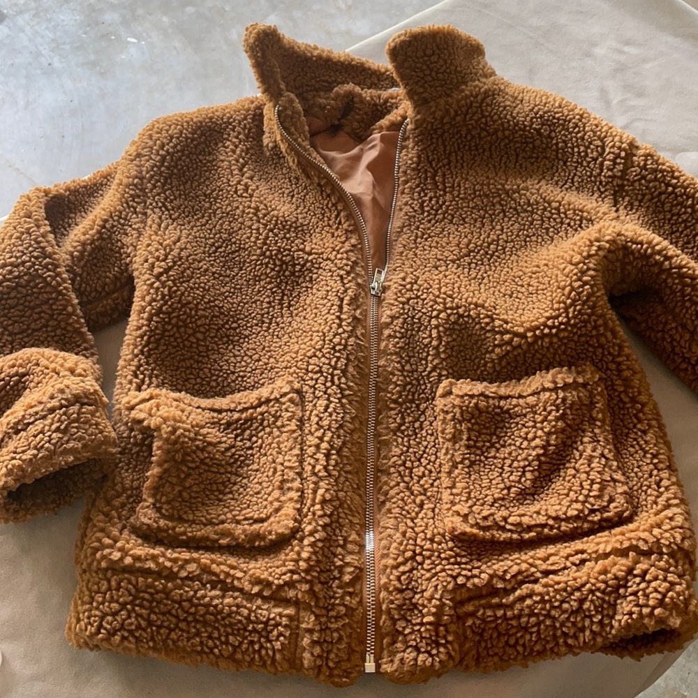 SHEIN zip up Sherpa like jacket